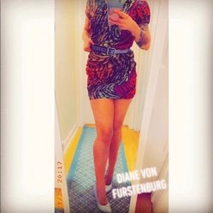 Animal print silk dress Size 8 colorful!!!